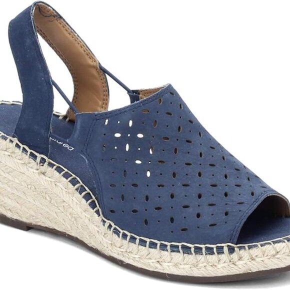 Clarks Shoes - Clarks Women's Petrina Gail Wedge Sandal Navy Espadrille size 10